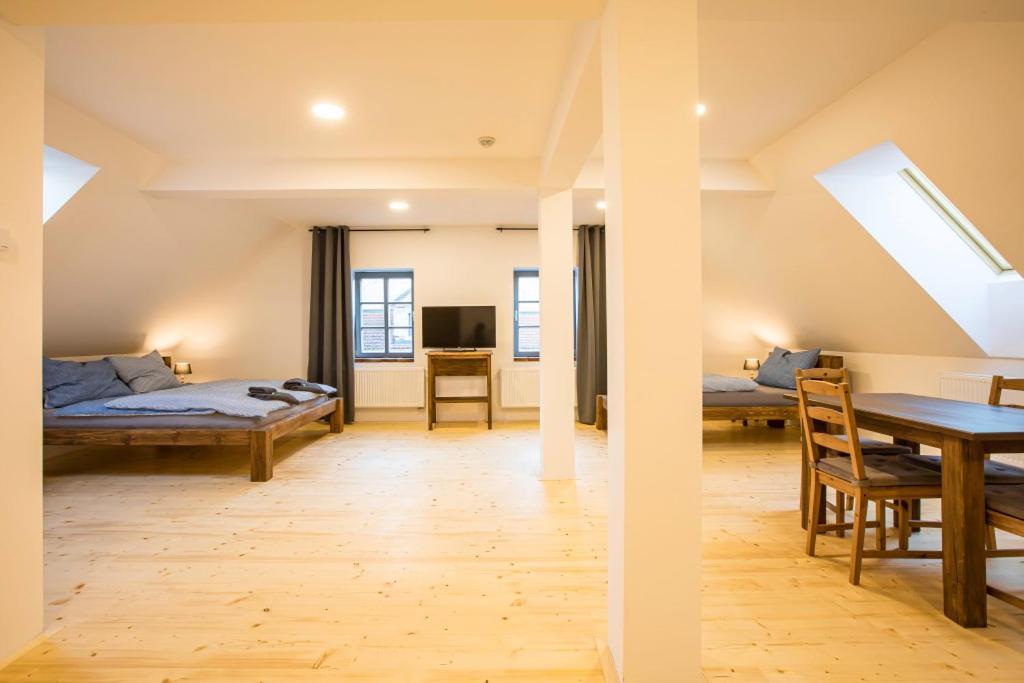 V Klenbach Apartment Trebon